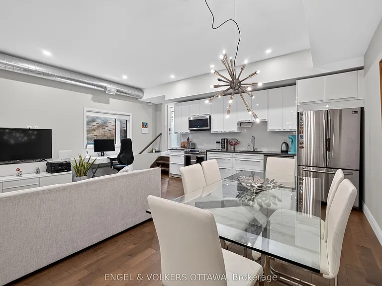 44 Byron Ave #D — Photo 18