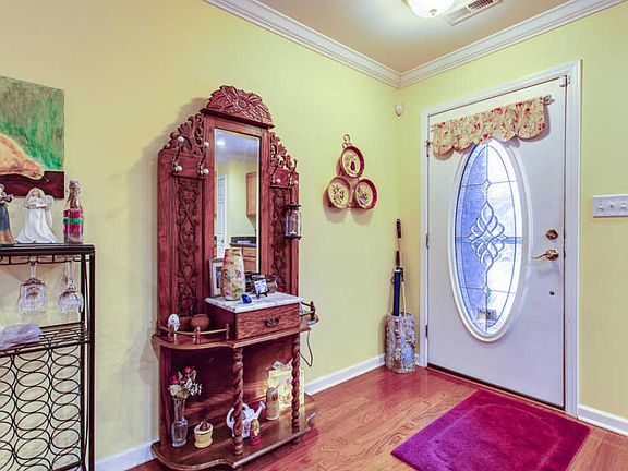 3rd image of 7109 Winter Oaks Way