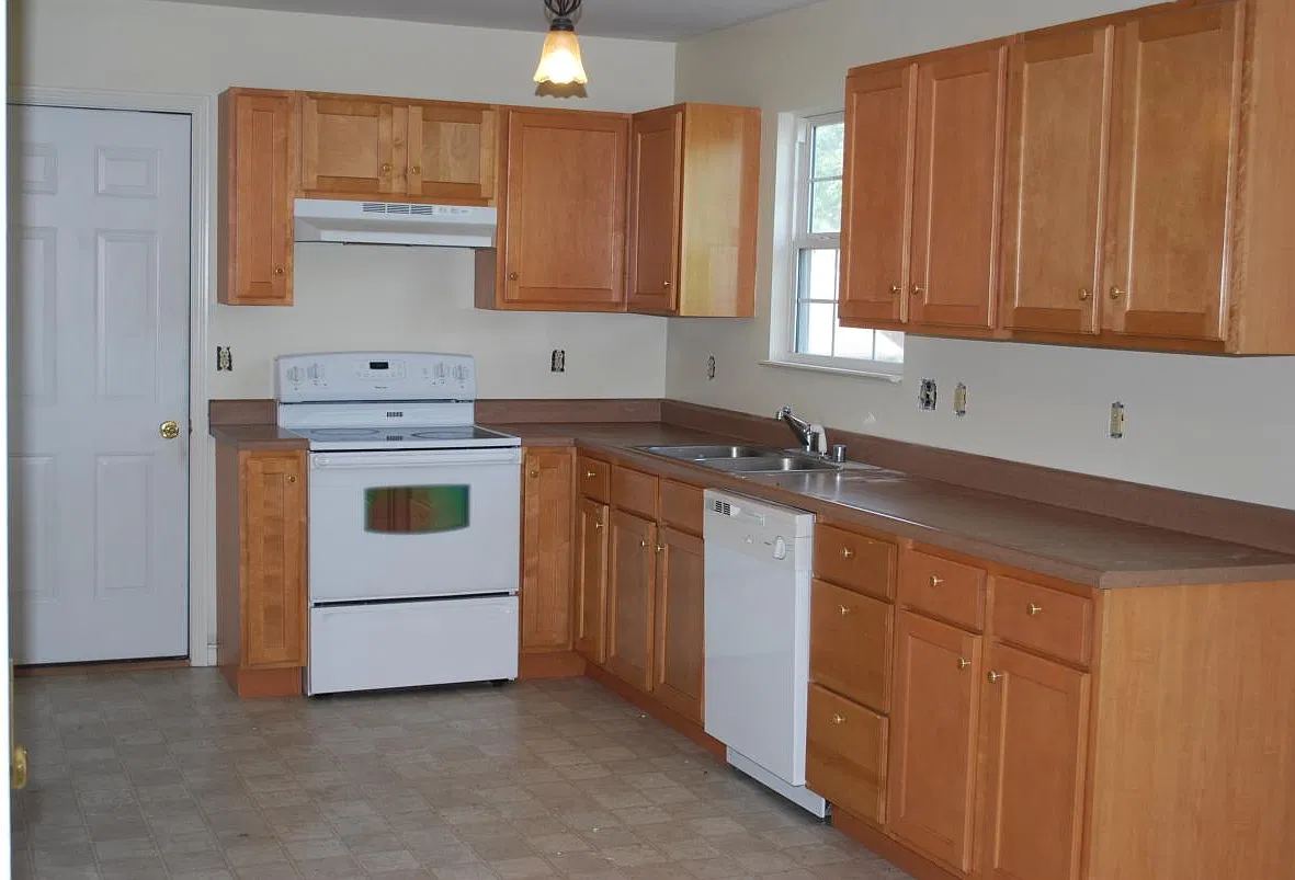 4961 Kellnick Court — Photo 2