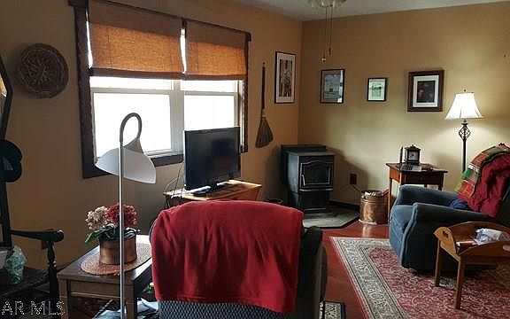 2nd image of 119 Gail St