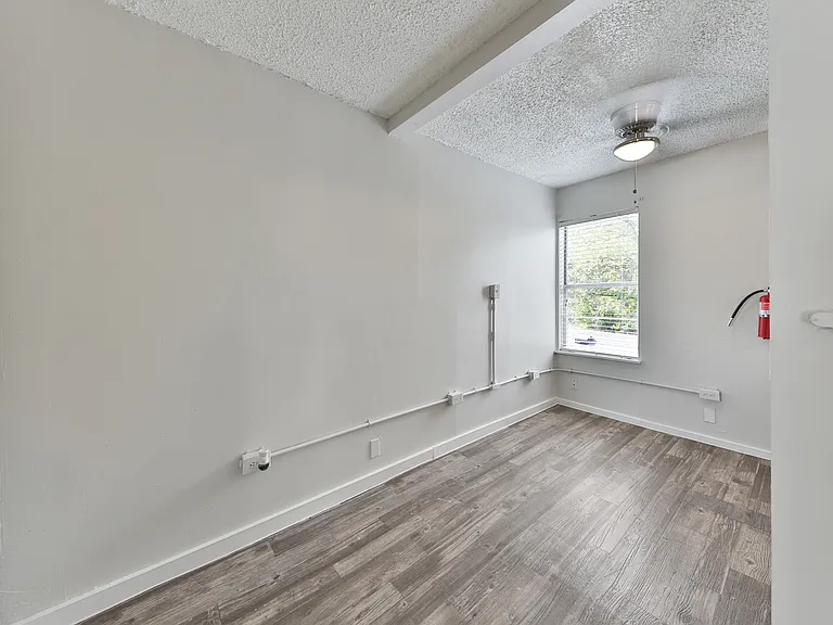 827 W Rosewood Ave #5 — Photo 11