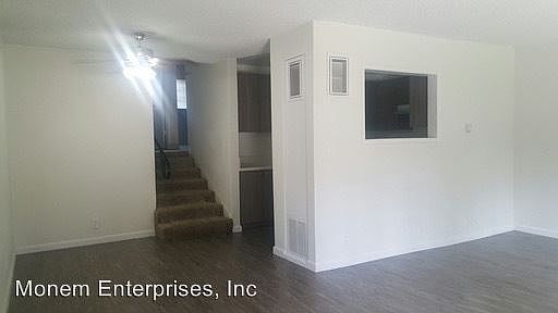 1st image of 7314 Variel Ave APT 7
