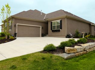 21843 W 116th Pl, Olathe, KS 66061