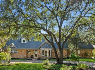 1706 Preston Hollow Ct, Arlington, TX 76012