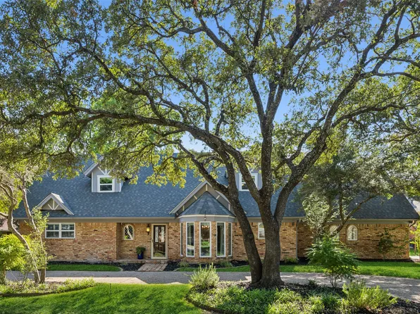 1706 Preston Hollow Ct, Arlington, TX 76012