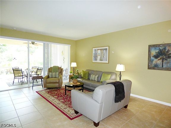 3rd image of 9625 Hemingway Ln APT 3706