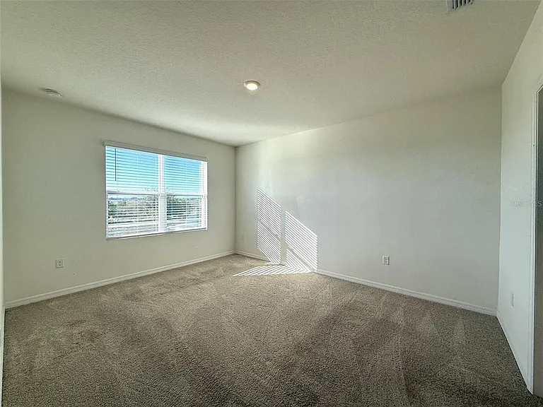 313 Sofia Ln — Photo 11