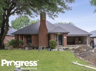 711 Meadowdale Rd, Arlington, TX 76017