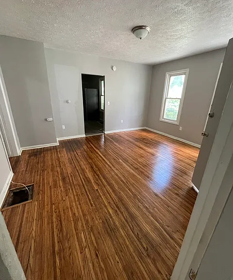 56 Cady St — Photo 1