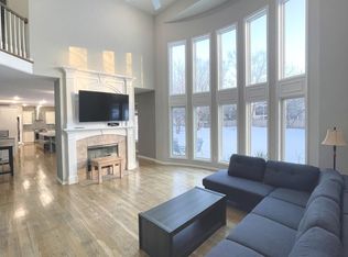 9233 W 143rd Ter, Overland Park, KS 66221
