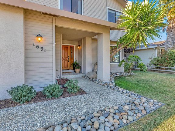 4th image of 1691 Sausalito Dr