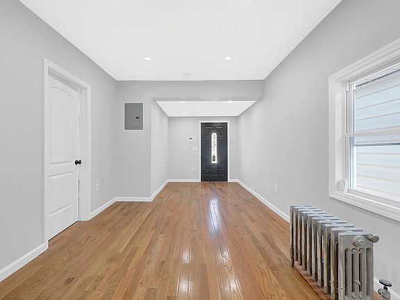 3rd image of 9800 Avenue L Floor 1