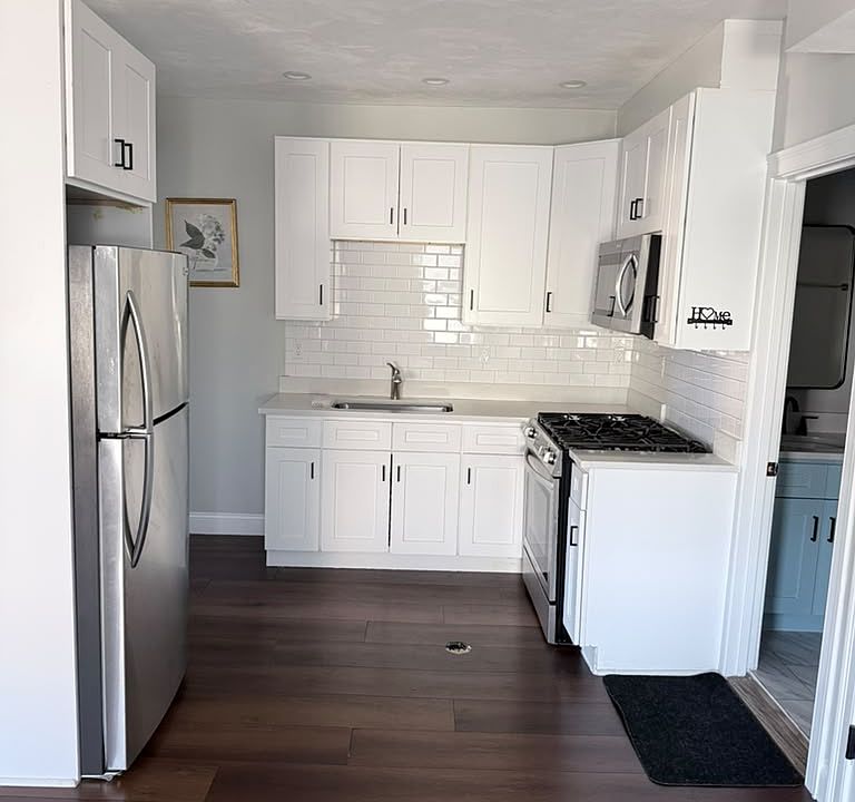 1st image of 22 Cedar St Floor 2