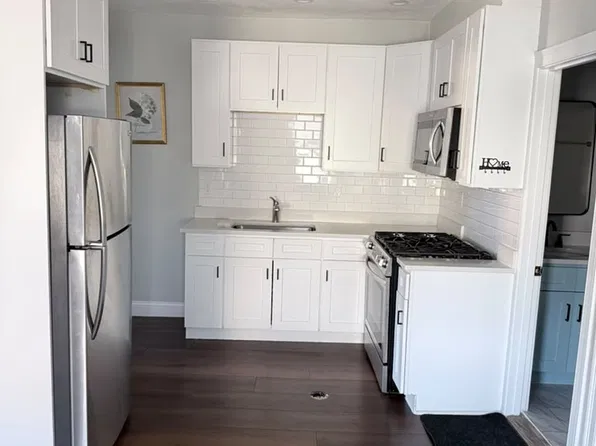 22 Cedar St Floor 2, Milford, MA 01757