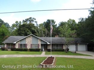 604 Section Line Rd, Leesville, LA 71446