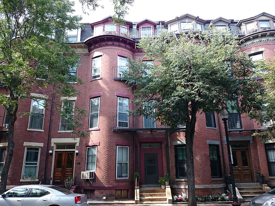 2nd image of 111 Chandler St