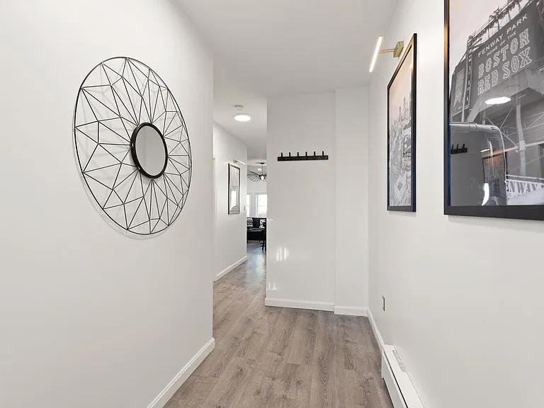 170 Myrtle St — Photo 10