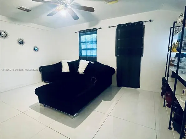 2751 NW 99th St, Miami, FL 33147