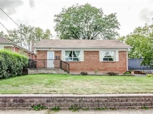 1354 Augustine Dr, Burlington, ON L7P 2M8