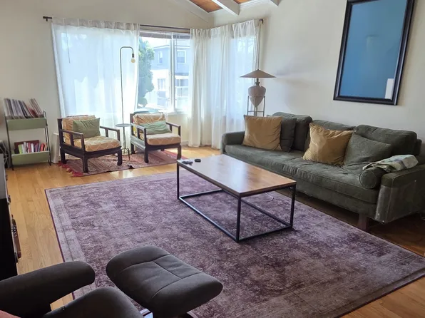680 Alcatraz Ave, Oakland, CA 94609