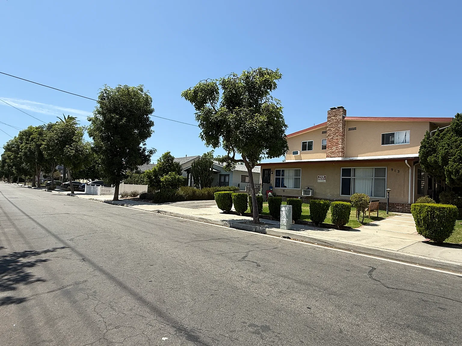 1 bed, 563 sqft, $1,750 — Photo 3