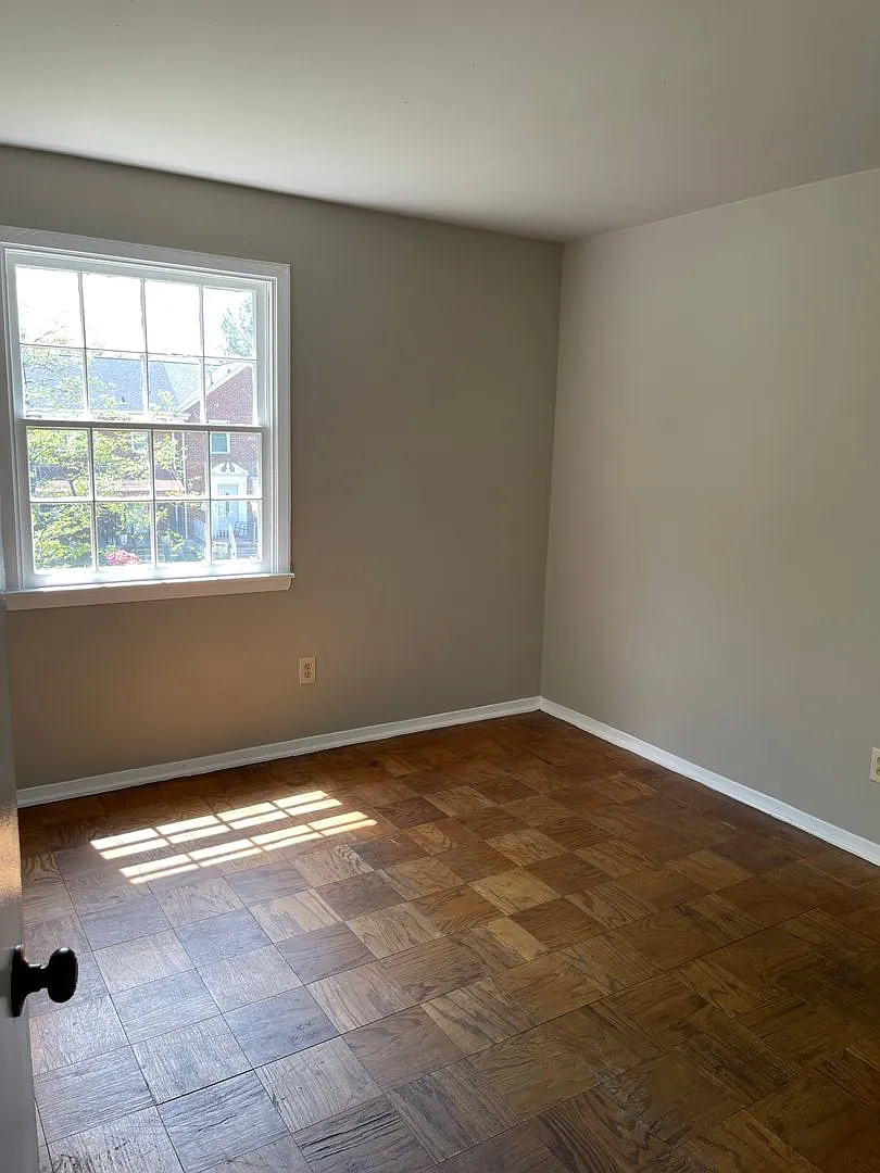 1504 Upshire Road - 8219 — Photo 4