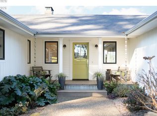 20805 NE Big Fir Ln, Dundee, OR 97115