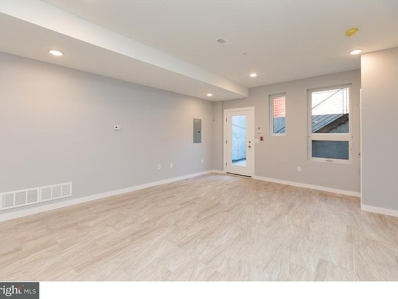 3rd image of 2230 Frankford Ave