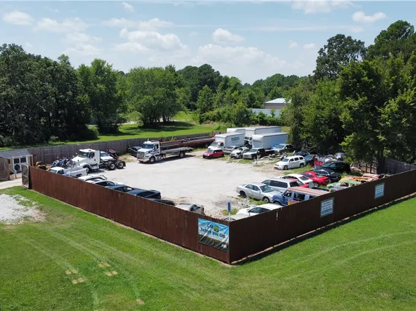 139 Klenc Rd, Springdale, AR 72762