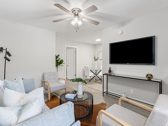 3rd image of 1041 SW 15th Ave APT 5B