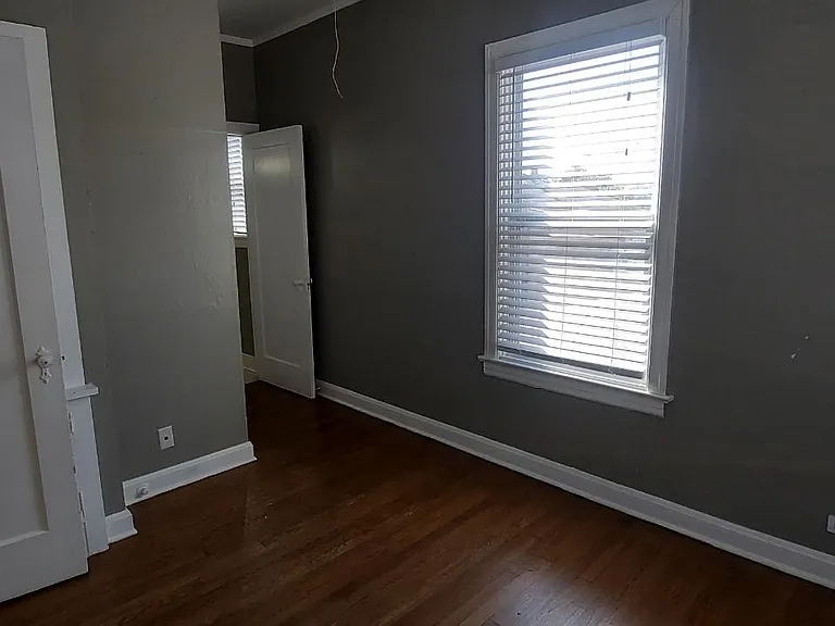 203 W Magnolia Ave #2 — Photo 5