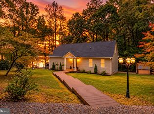 11053 Lucks Rd, Bumpass, VA 23024
