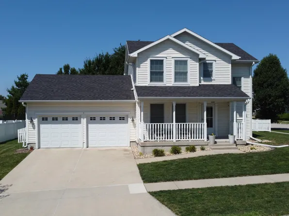 2755 Somerset Dr, Ames, IA 50010