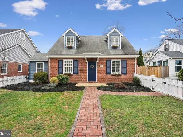 804 Ramsey St, Alexandria, VA 22301