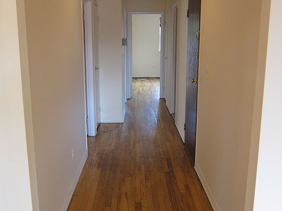 3rd image of 3043 38th St #1