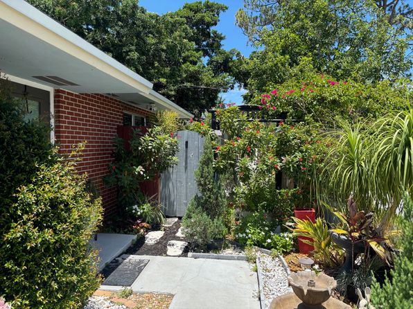 452 Martin Ave APT B