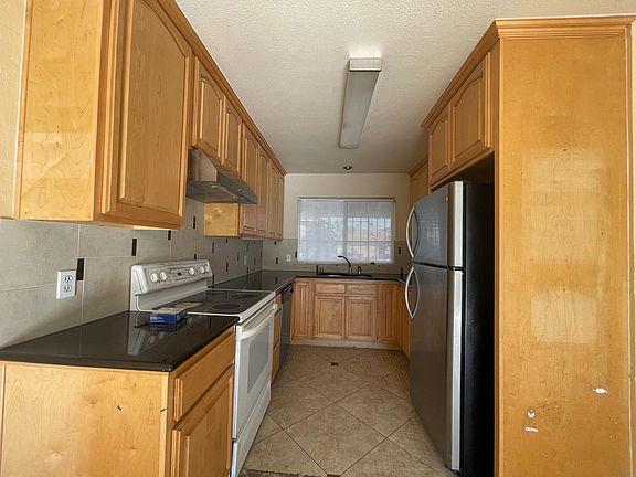 5th image of 2594 Sierra Grande Way