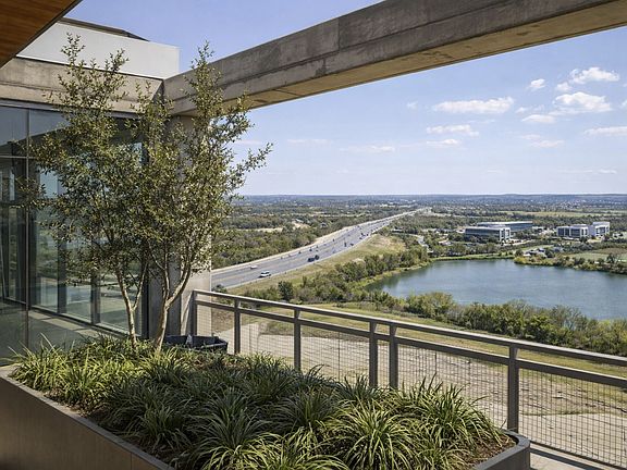 4th image of 2280 Tuckers Gap Rd