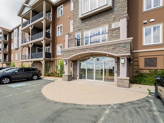 2nd image of 835 Blackmarsh Road UNIT 205
