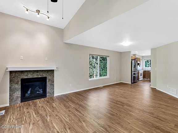 5th image of 8246 S Ben Hur Dr