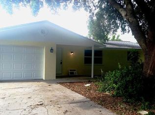 694 Azure Rd, Venice, FL 34293