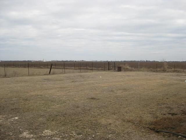 2nd image of 12541 E Highway 29