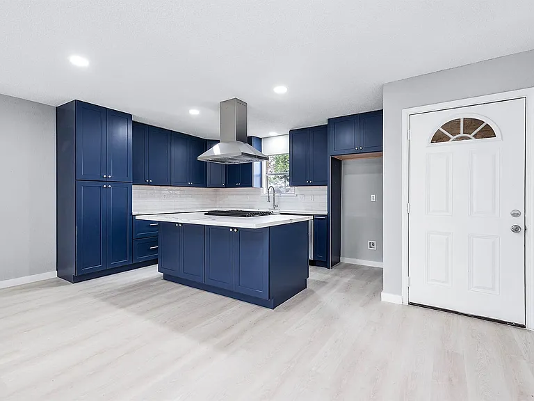 3610 Brier Gardens Dr — Photo 4