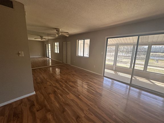 4th image of 759 Midway Dr Unit B