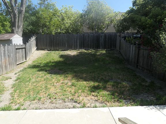 5th image of 69 Maranatha Dr