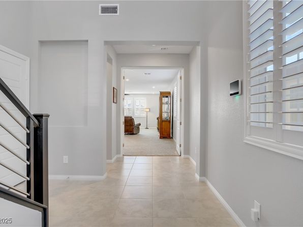 2581 Tolmezzo St, Henderson, NV 89044