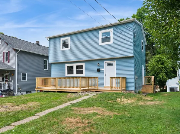 441 Argonne Dr, New Kensington, PA 15068