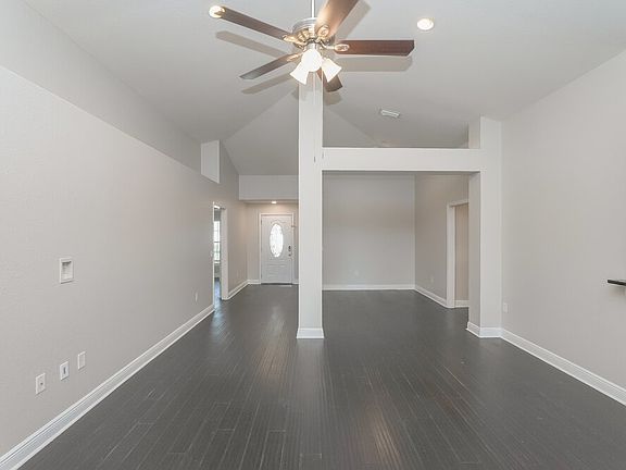 4th image of 10825 Standing Stone Dr