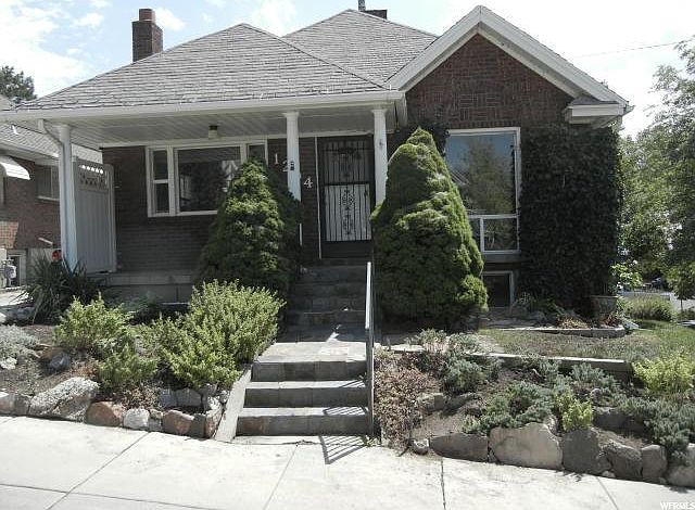 1st image of 1204 E Fenway Ave