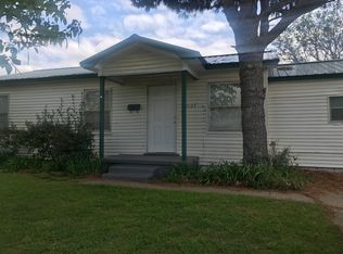 1124 Hickory St, Altus, OK 73521